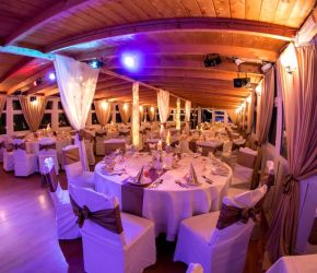 Aquamarina Hotel és Rendezvényhajó