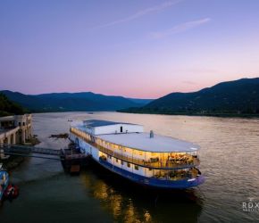 Aquamarina Hotel és Rendezvényhajó