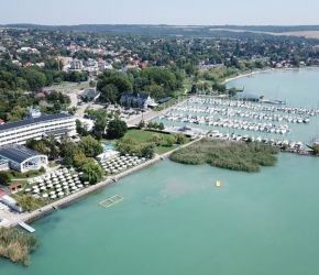 Hotel Marina-Port****