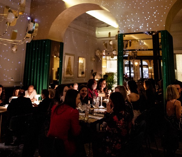 Sfinx Gin & Wine Bar Helyszín Budapest